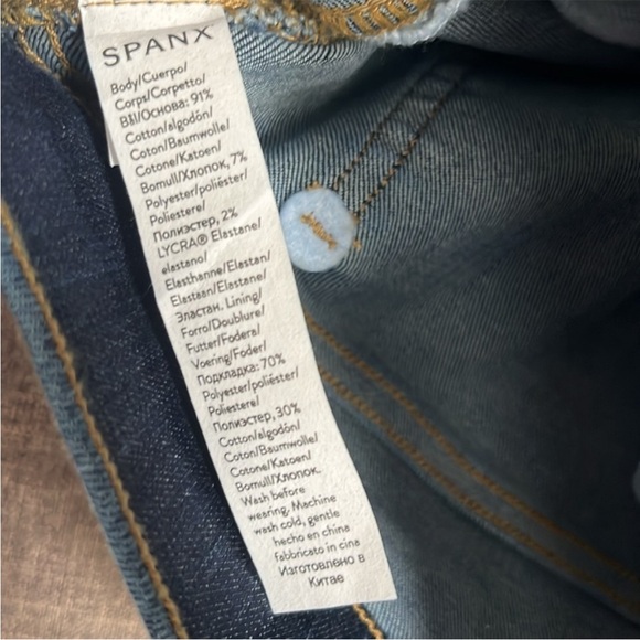 SPANX Blue Flare & Wide Leg Jeans - Picture 15 of 16